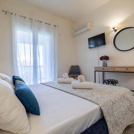 Kamara Apartments اليكاناس المظهر الخارجي الصورة