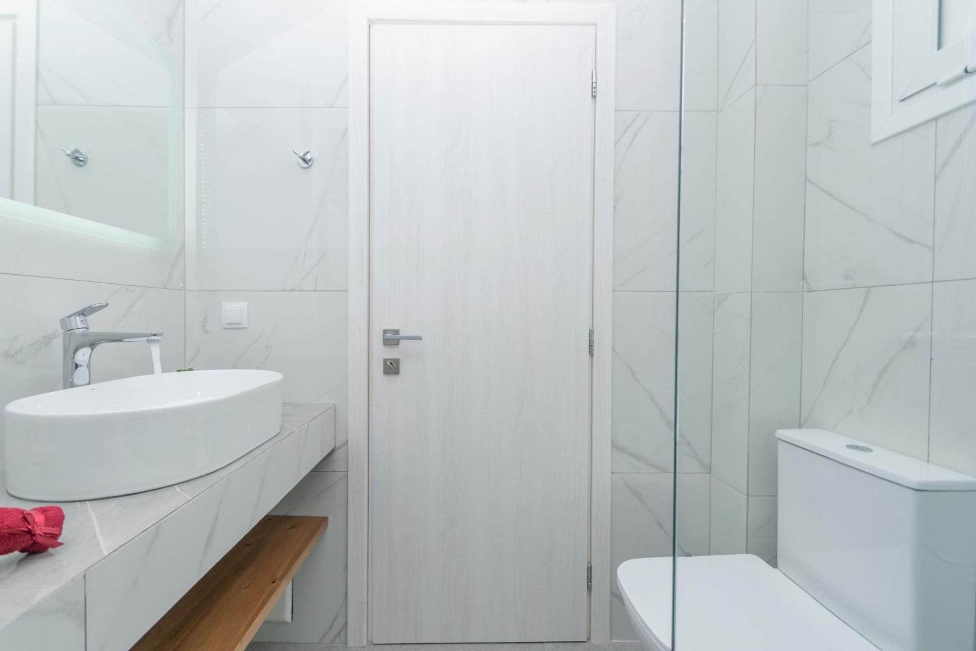 Kamara Apartments اليكاناس الغرفة الصورة
