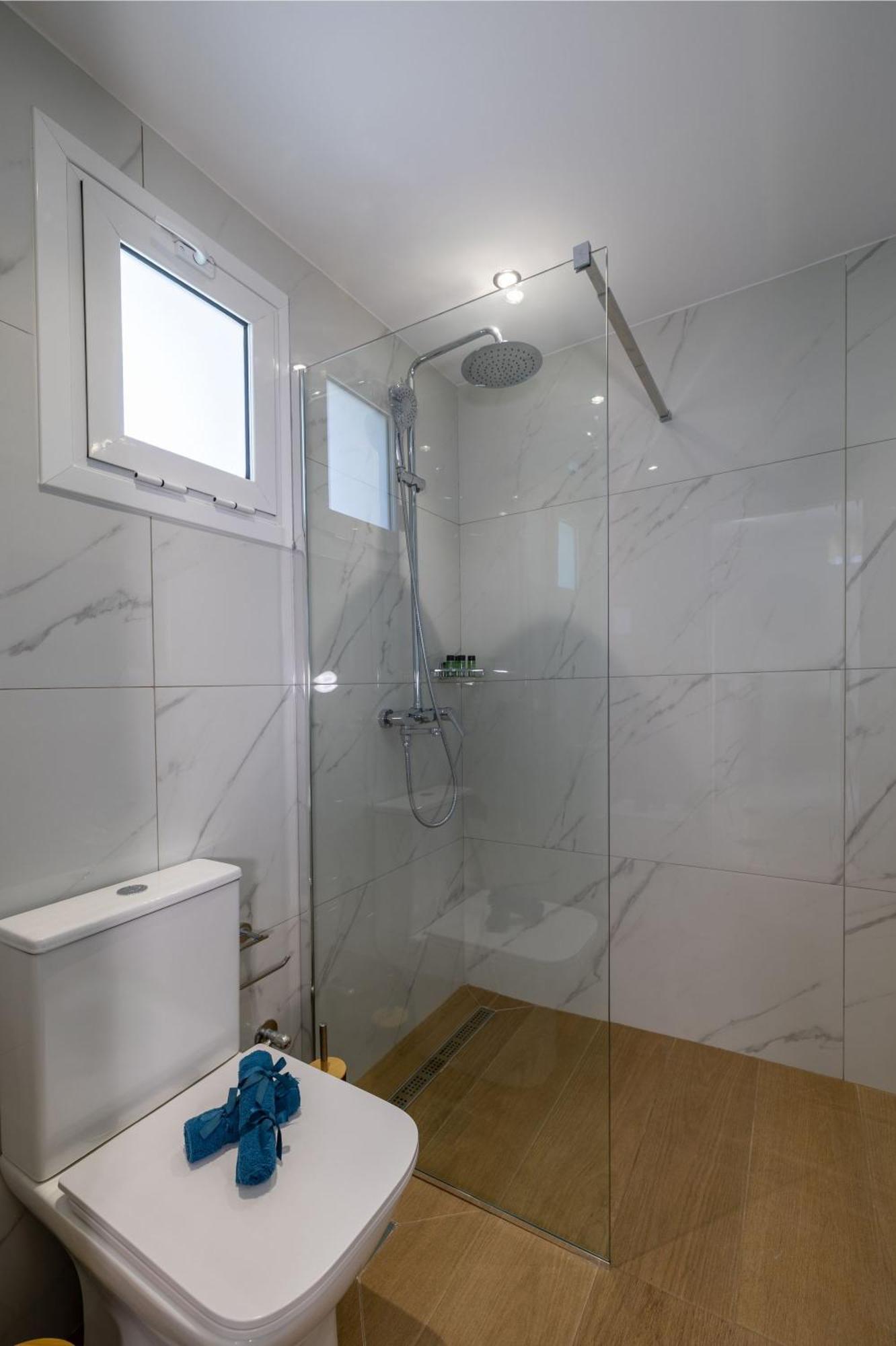 Kamara Apartments اليكاناس المظهر الخارجي الصورة